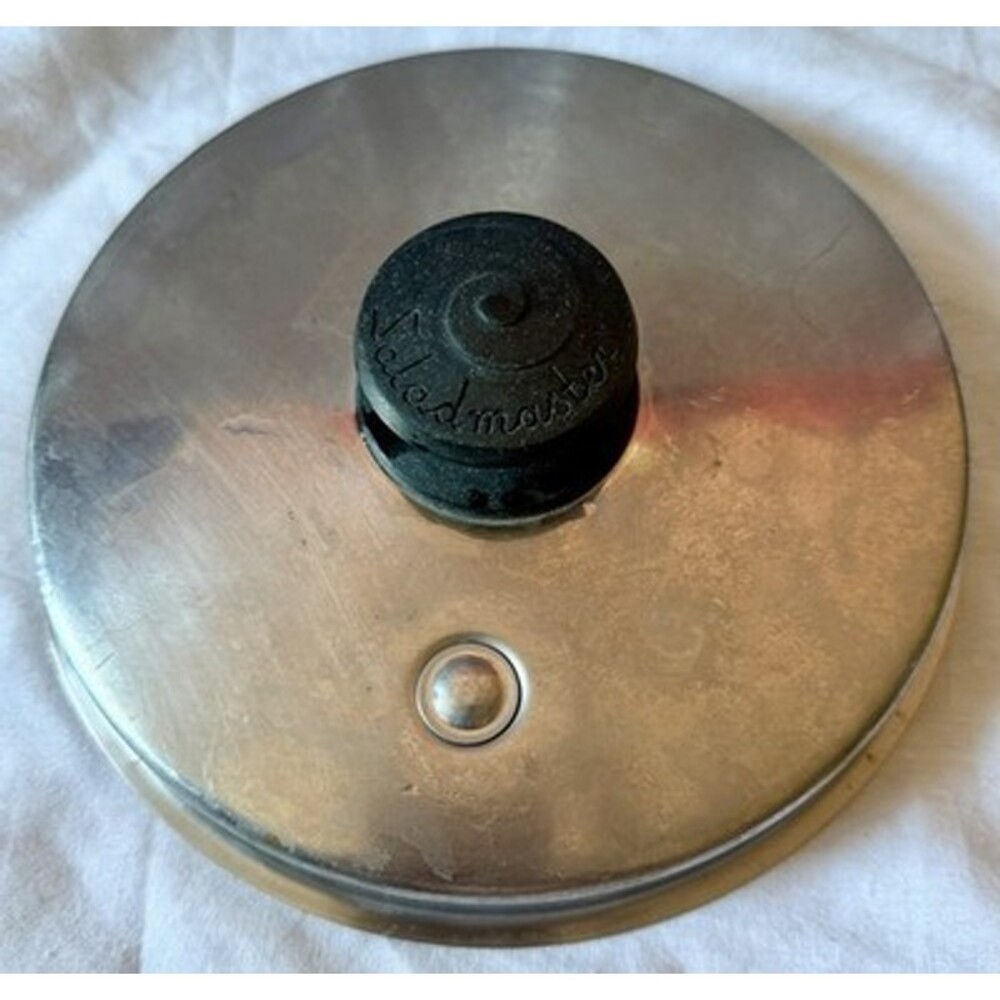 Saladmaster 8 Inch Lid versa tech titanium stainless pan W Vent